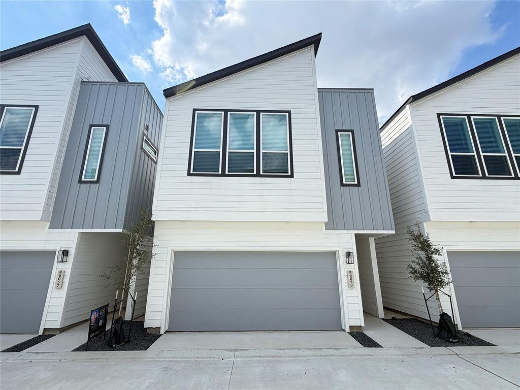 6059 Cebra St, Houston, TX 77091