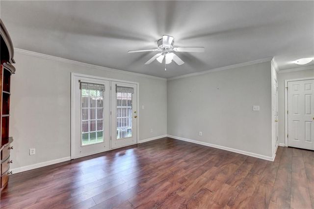 702 Brighton Point, Sandy Springs, GA 30328