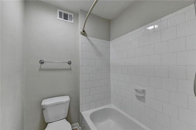 702 Brighton Point, Sandy Springs, GA 30328