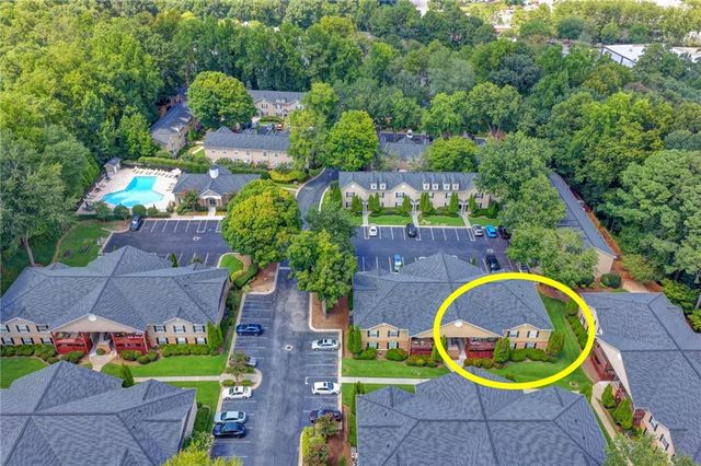 702 Brighton Point, Sandy Springs, GA 30328