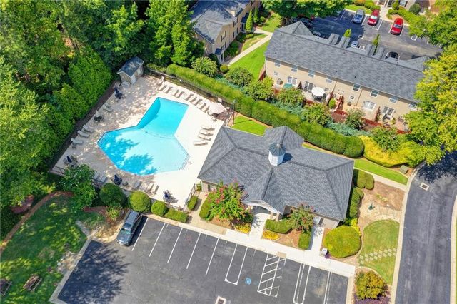 702 Brighton Point, Sandy Springs, GA 30328