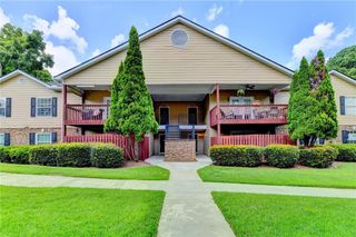 702 Brighton Point, Sandy Springs, GA 30328