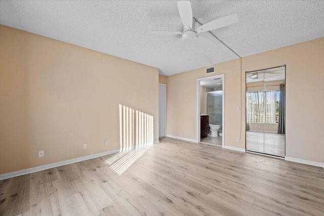 827 Sky Pine Way G1, Greenacres, FL 33415