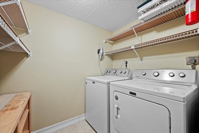 827 Sky Pine Way G1, Greenacres, FL 33415