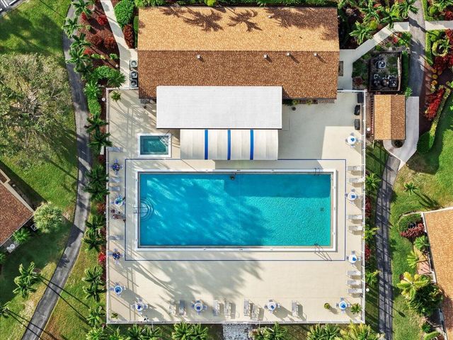 827 Sky Pine Way G1, Greenacres, FL 33415