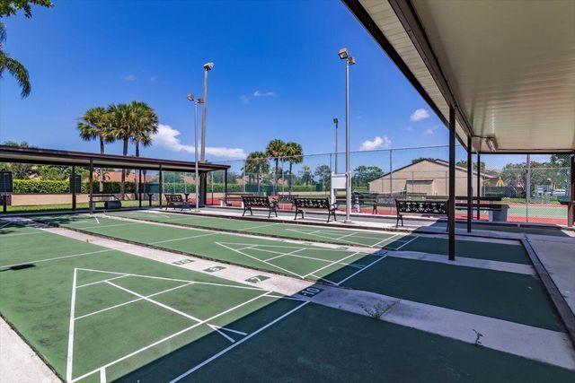 827 Sky Pine Way G1, Greenacres, FL 33415