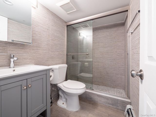 83-34 116th Street, Kew Gardens, NY 11418