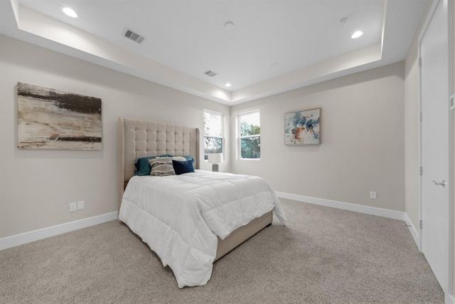 5904 Gardendale Drive D, Houston, TX 77092