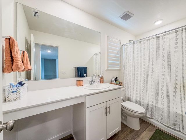 1451 W Ryan Avenue, Fowler, CA 93625