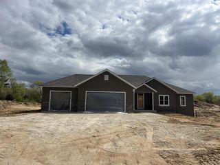 2357 Wallace Lake Rd ROAD, West Bend, WI 53090