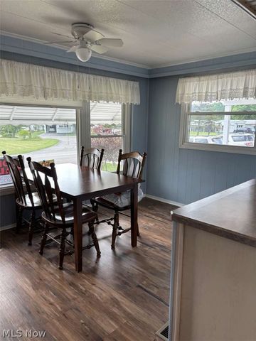 230 Deer Drive, Chardon, OH 44024