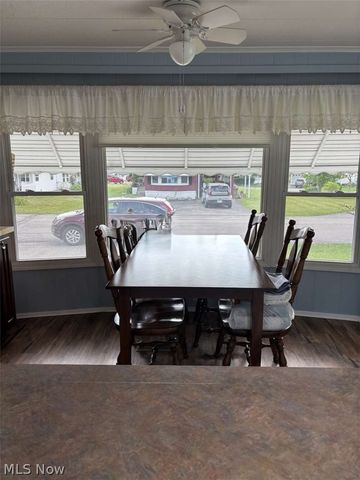 230 Deer Drive, Chardon, OH 44024