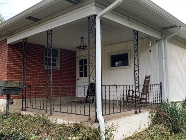 136 Lincoln Drive, Frankfort, KY 40601