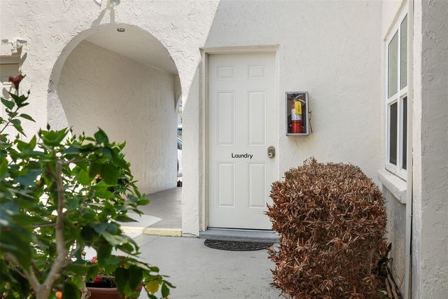 506 71ST AVE 7, St Pete Beach, FL 33706