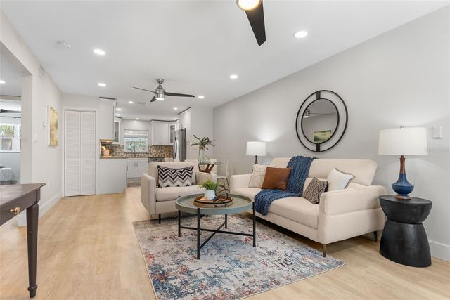 506 71ST AVE 7, St Pete Beach, FL 33706