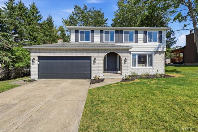 93 Hemlock Drive, West Seneca, NY 14224