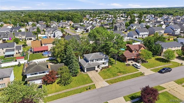 93 Hemlock Drive, West Seneca, NY 14224