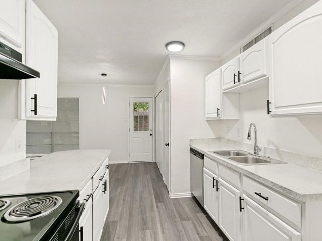 905 Hawthorne Drive, Allen, TX 75002