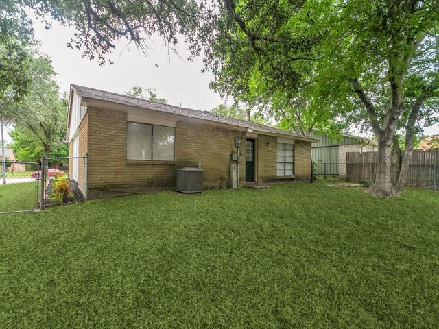 905 Hawthorne Drive, Allen, TX 75002