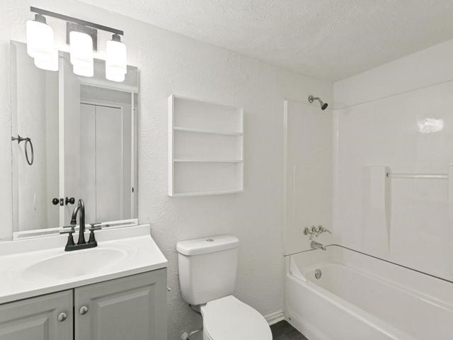 905 Hawthorne Drive, Allen, TX 75002