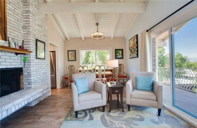 22459 Venido, Woodland Hills, CA 91364