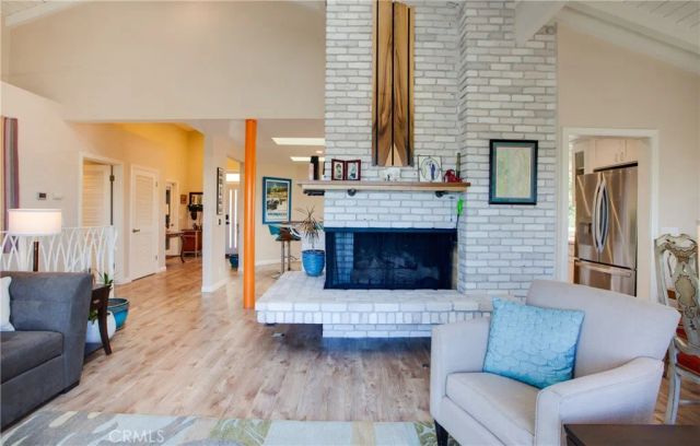 22459 Venido, Woodland Hills, CA 91364