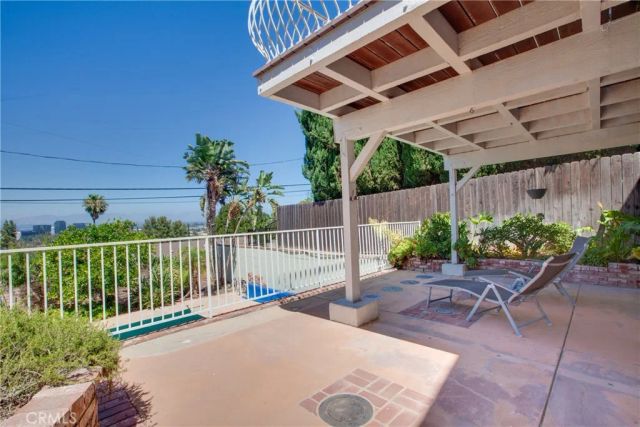 22459 Venido, Woodland Hills, CA 91364