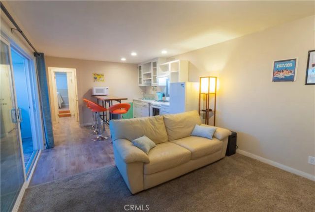 22459 Venido, Woodland Hills, CA 91364