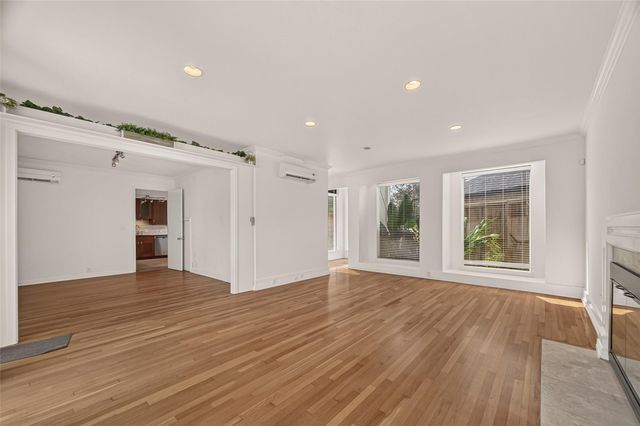 1111 Potomac Drive A, Houston, TX 77057