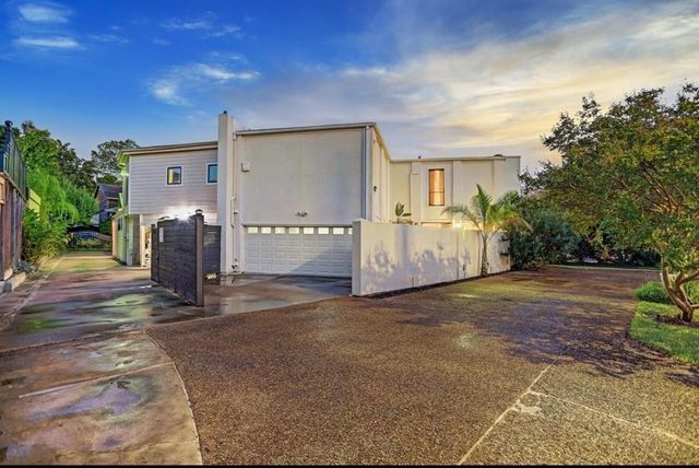 1111 Potomac Drive A, Houston, TX 77057