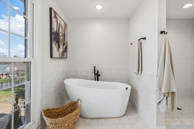 1115 Oak Creek Dr, Nolensville, TN 37135