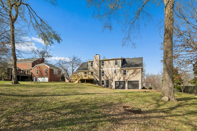 1115 Oak Creek Dr, Nolensville, TN 37135