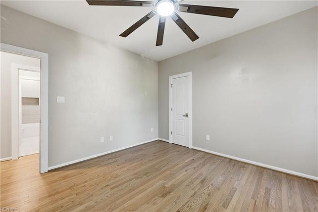 3223 Huntwick LN, Virginia Beach, VA 23451