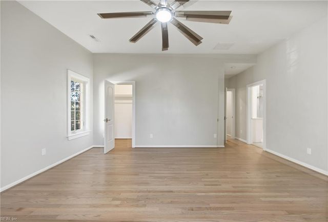 3223 Huntwick LN, Virginia Beach, VA 23451