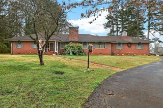 2362 Rugby Lane, College Park, GA 30337