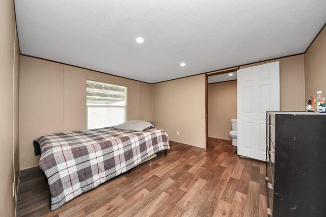 280 Road 5504, Cleveland, TX 77327