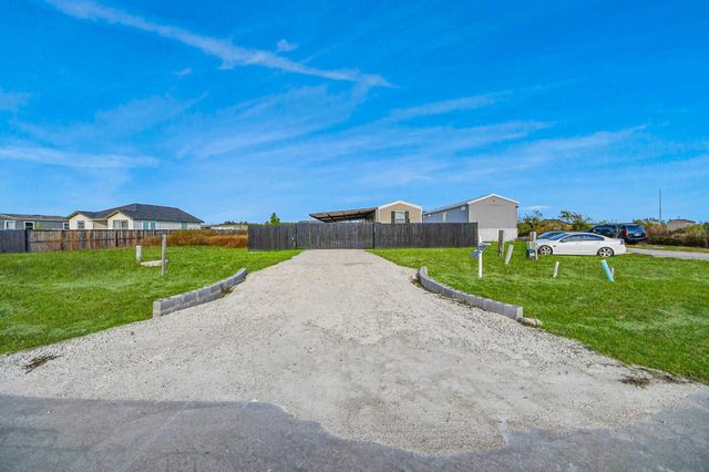 280 Road 5504, Cleveland, TX 77327