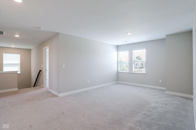 2391 S Stonehill Way, New Palestine, IN 46163