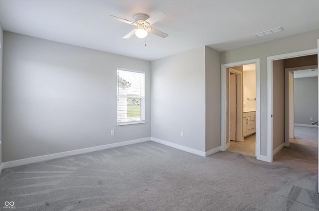 2391 S Stonehill Way, New Palestine, IN 46163