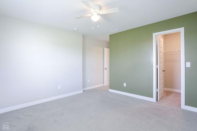 2391 S Stonehill Way, New Palestine, IN 46163