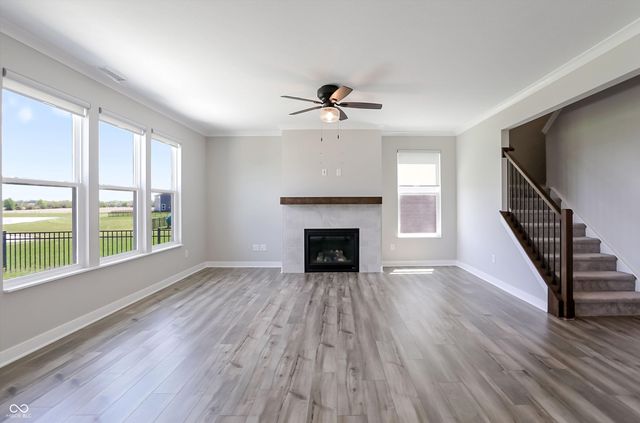2391 S Stonehill Way, New Palestine, IN 46163