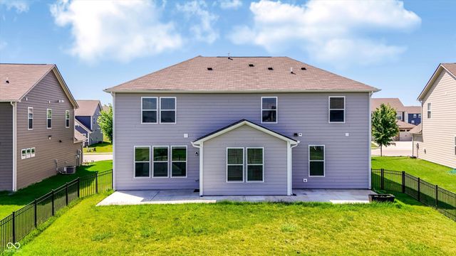 2391 S Stonehill Way, New Palestine, IN 46163