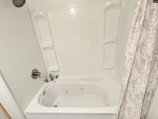 1009 Kirkwood Circle, Camden, SC 29020