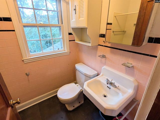 1009 Kirkwood Circle, Camden, SC 29020