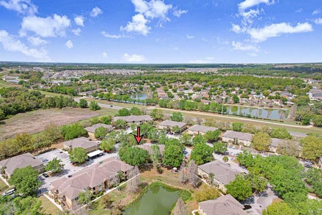 5924 BRICKLEBERRY LANE 102, Zephyrhills, FL 33541