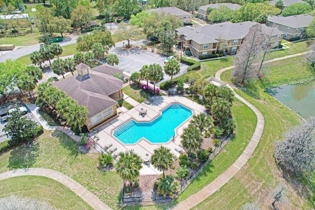 5924 BRICKLEBERRY LANE 102, Zephyrhills, FL 33541