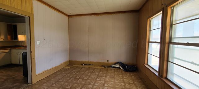 802 N West Street, Pampa, TX 79065