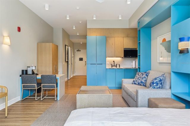 3151 SUNSET WALK DRIVE 318, Kissimmee, FL 34747