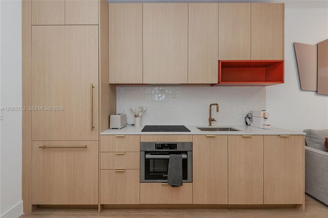 90 NE 32nd Street 808, Miami, FL 33127
