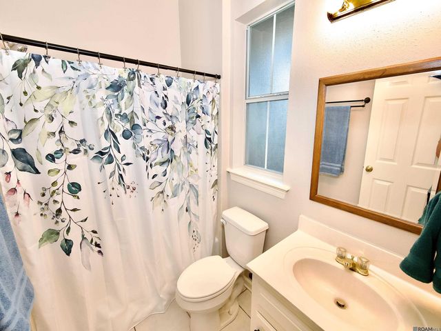 15509 Therese Ct, Prairieville, LA 70769